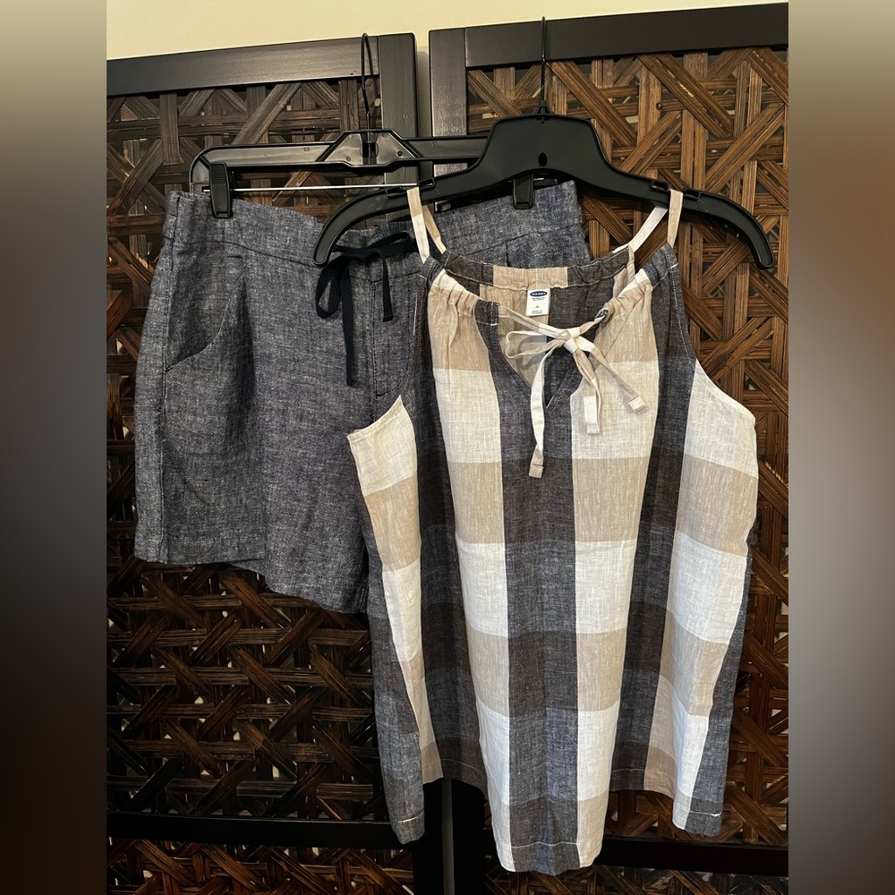 SOLD ~ OLD NAVY NWOT SHORT SET
